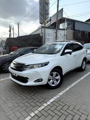 Toyota Harrier 2015 White for sale