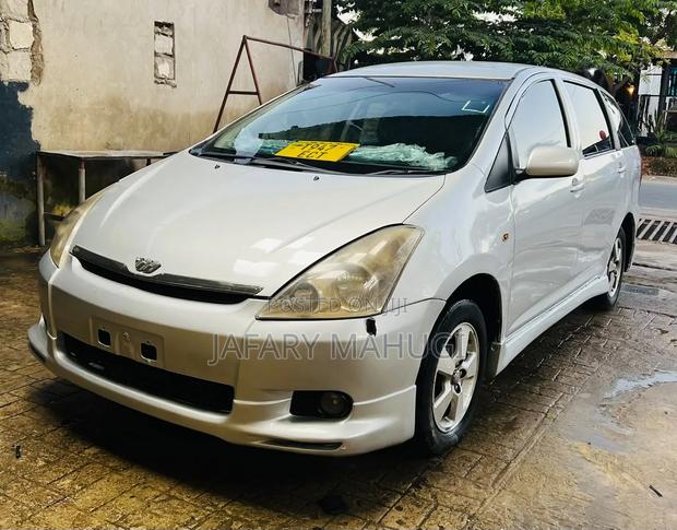 Toyota Wish 2008 White