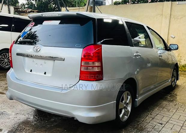 Toyota Wish 2008 White