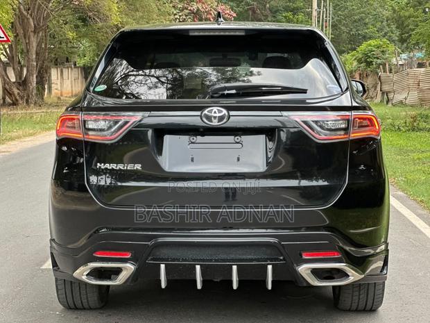Toyota Harrier 2016 Black