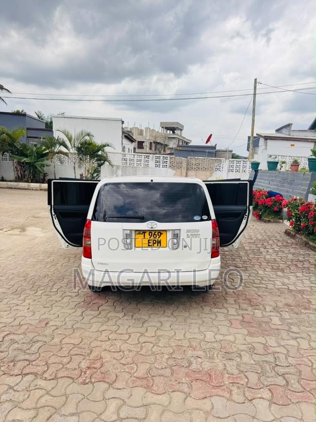 Toyota Probox 1.4 DT DX 2WD 2005 White