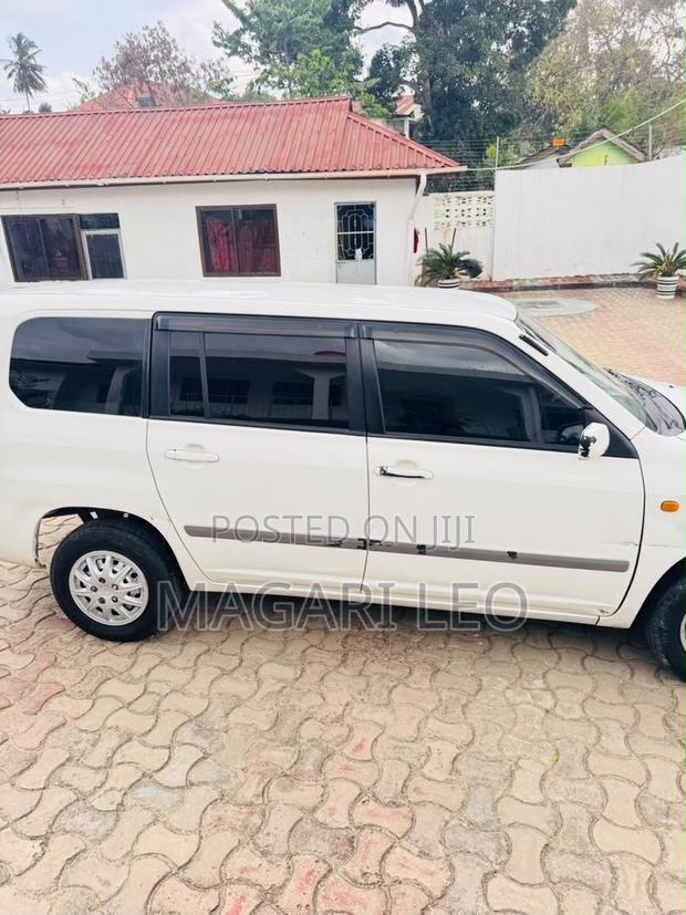 Toyota Probox 1.4 DT DX 2WD 2005 White