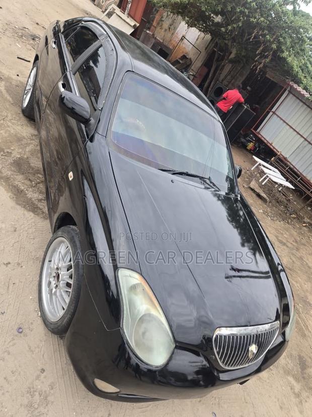 Toyota Verossa 2004 Black