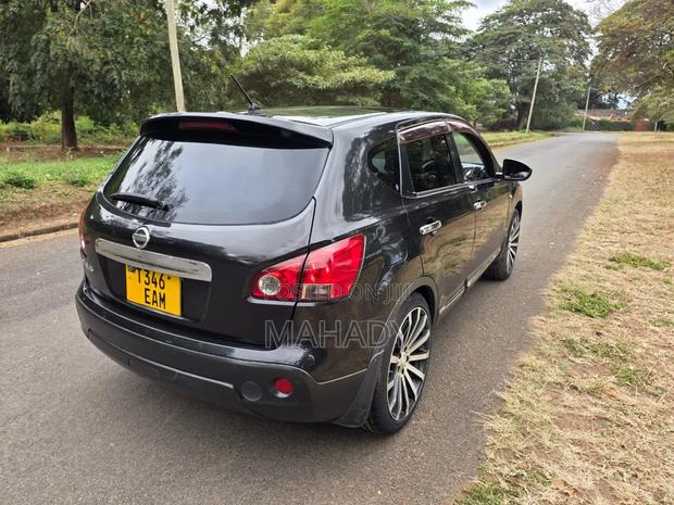 Nissan Dualis 2010 Black
