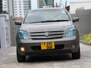 Toyota IST 2005 Gray for sale
