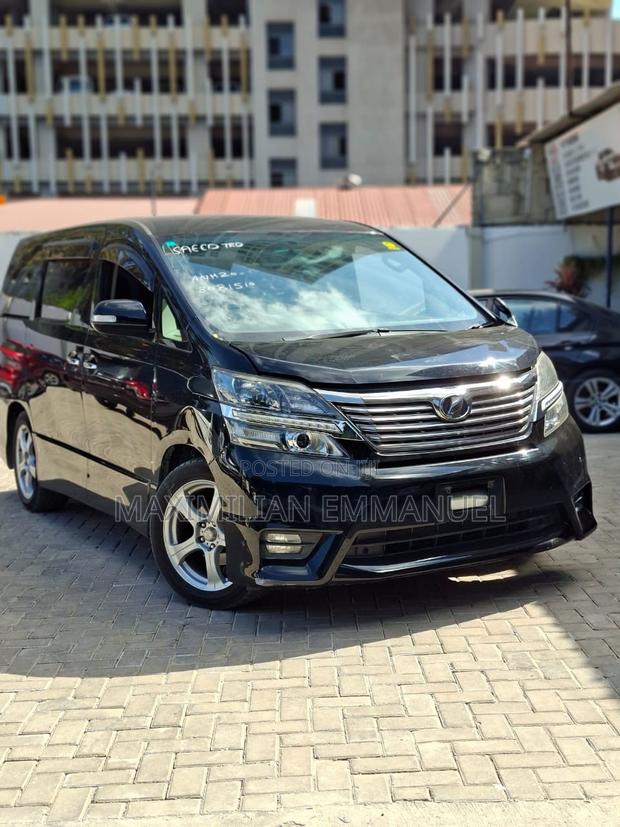 Toyota Vellfire 2009 Black