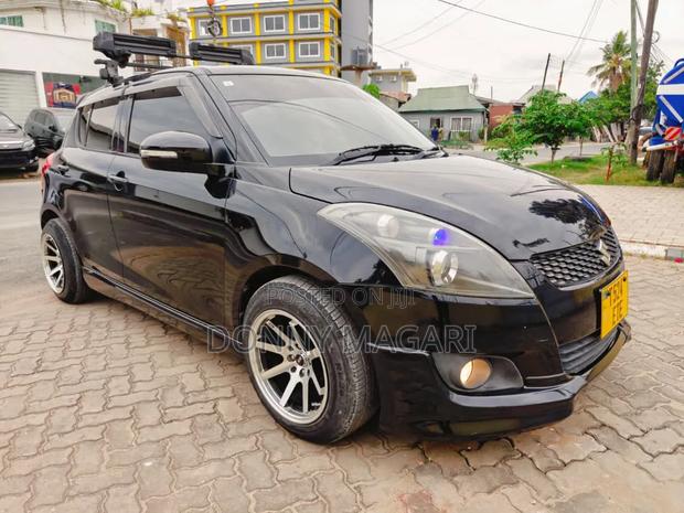 Suzuki Swift 2013 Black