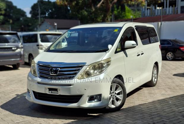 Toyota Alphard 2012 White