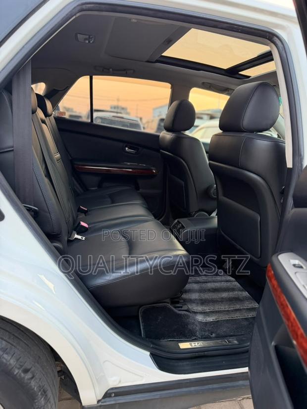 Toyota Harrier 2009 White