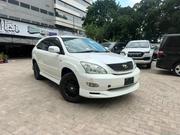 Toyota Harrier 2006 White for sale