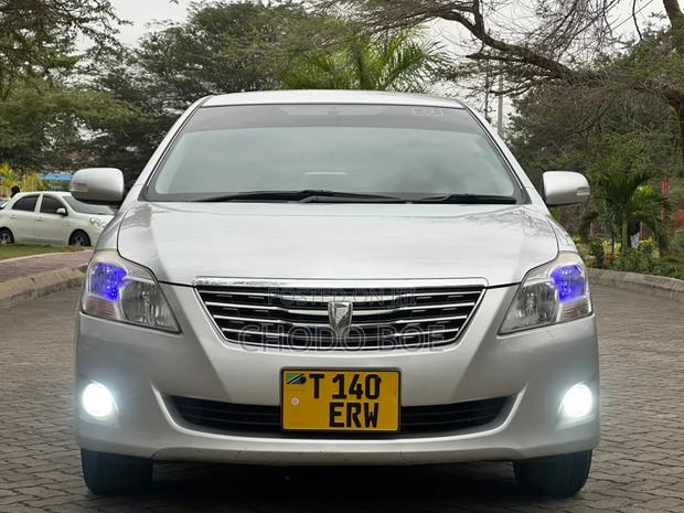 Toyota Premio 2009 Silver
