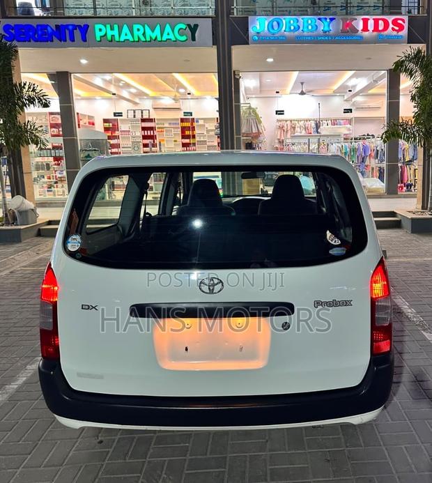 Toyota Probox 2004 White