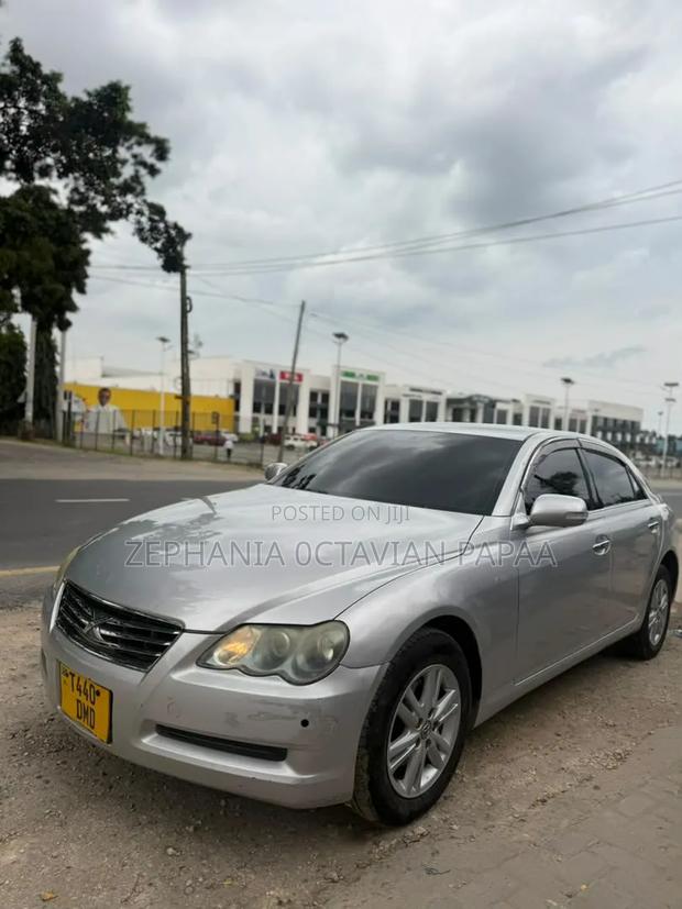 Toyota Mark X 2006 Silver