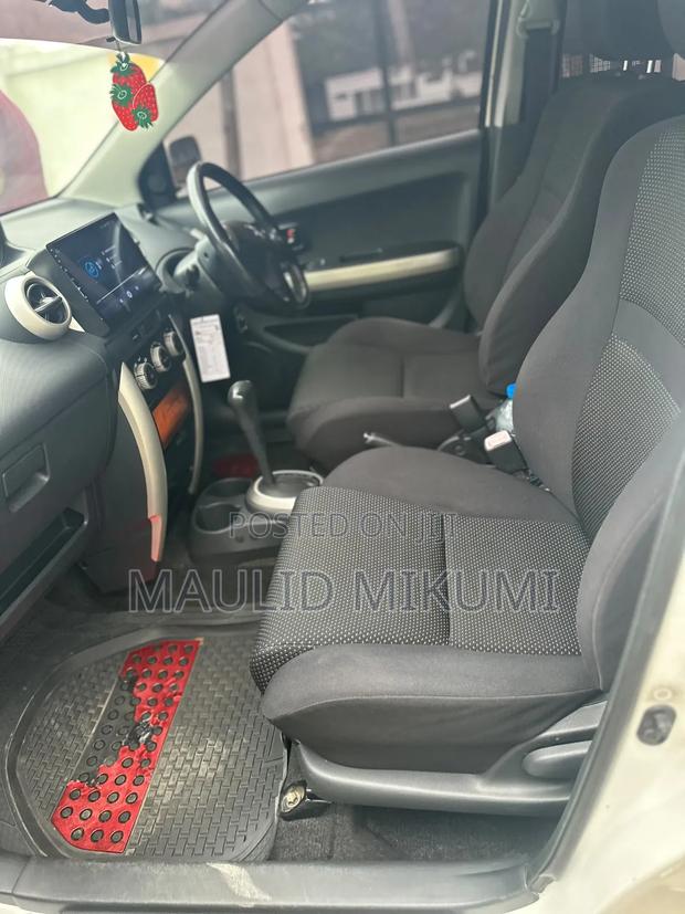 Toyota IST 2005 White