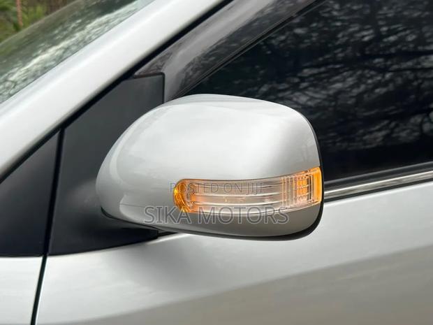 Toyota Premio 2009 Silver