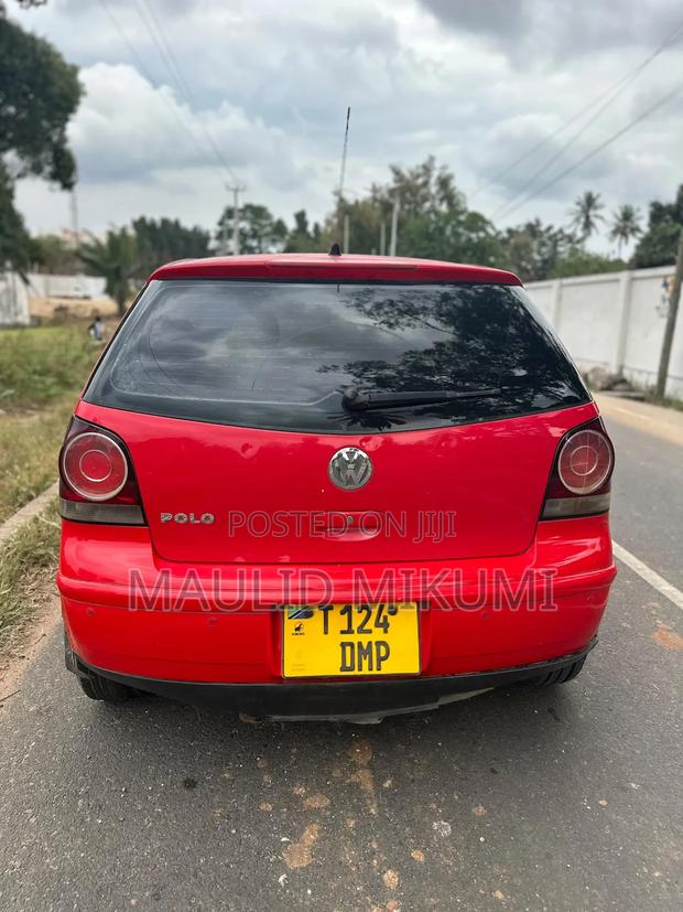 Volkswagen Polo 2008 Red
