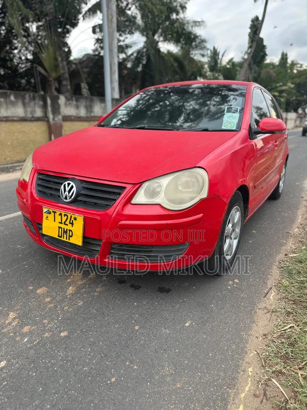 Volkswagen Polo 2008 Red