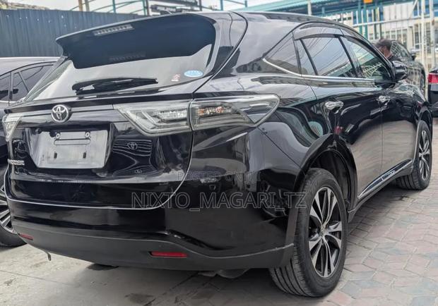 Toyota Harrier 2016 Black