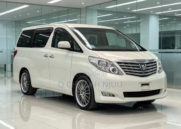 Toyota Alphard 2008 White
