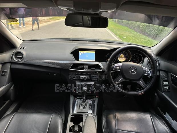 Mercedes-Benz C-Class 2009 Black