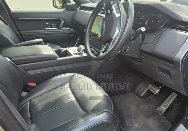 Land Rover Range Rover Vogue 2024 Silver