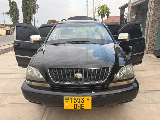 Toyota Harrier 2003 Black