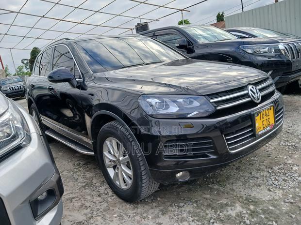 Volkswagen Tiguan 2015 Black