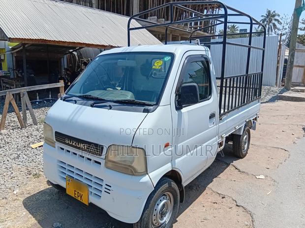 Suzuki CARRY TRUCK 2014 White
