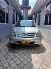 Toyota IST 2005 Silver for sale