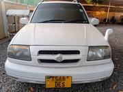 Suzuki Escudo 2003 White for sale