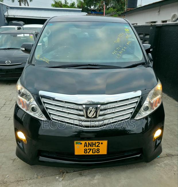 Toyota Alphard 2010 Black