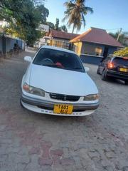Toyota Sprinter 2000 White for sale
