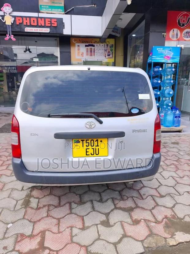 Toyota Succeed 2003 Silver