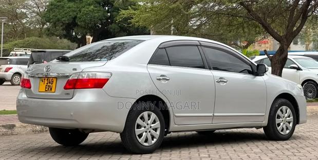 Toyota Premio 2009 Silver