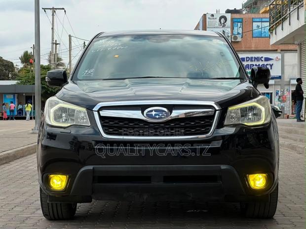 Subaru Forester 2014 Black