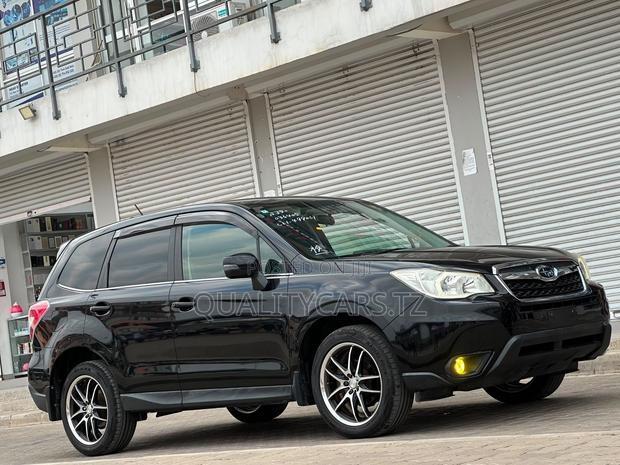 Subaru Forester 2014 Black