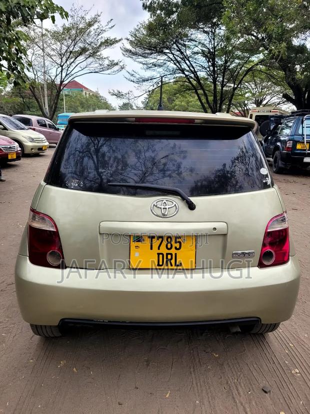 Toyota IST 2007