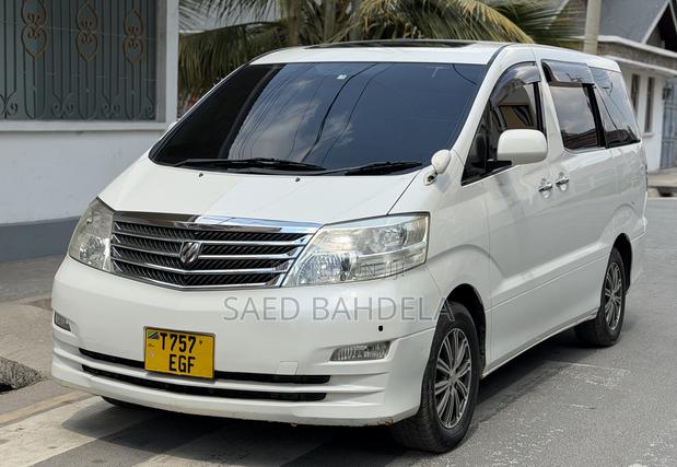 Toyota Alphard 2.4 Petrol FWD 2007 White