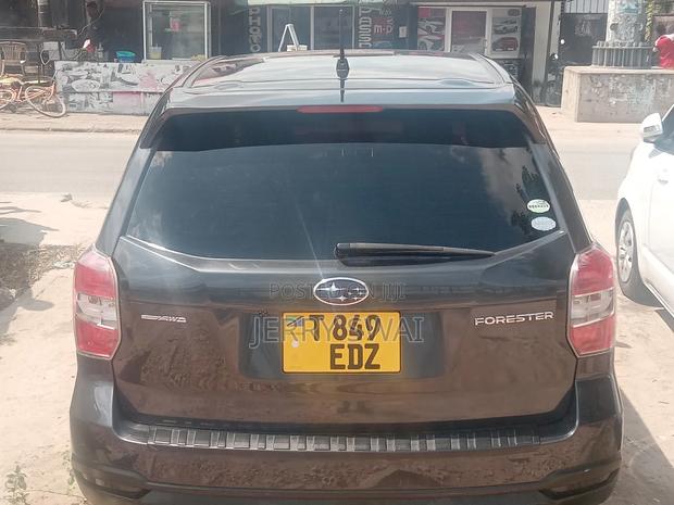 Subaru Forester 2014 Black