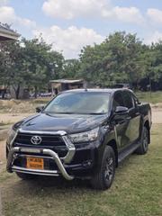 Toyota Hilux 2021 Black for sale