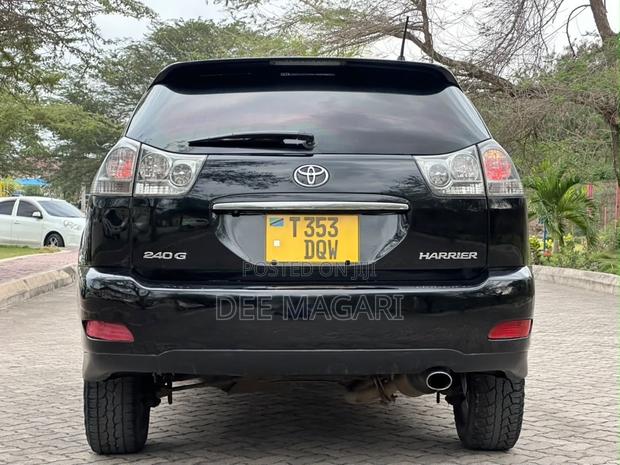 Toyota Harrier 2006 Black