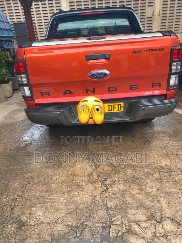 Ford Ranger 2015 Orange