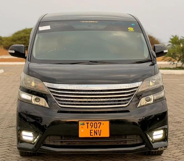 Toyota Vellfire 2009 Black