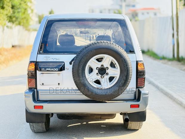 Toyota Land Cruiser Prado 3.0 D-4D 2002 Silver