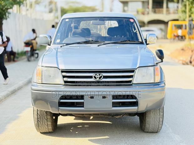 Toyota Land Cruiser Prado 3.0 D-4D 2002 Silver