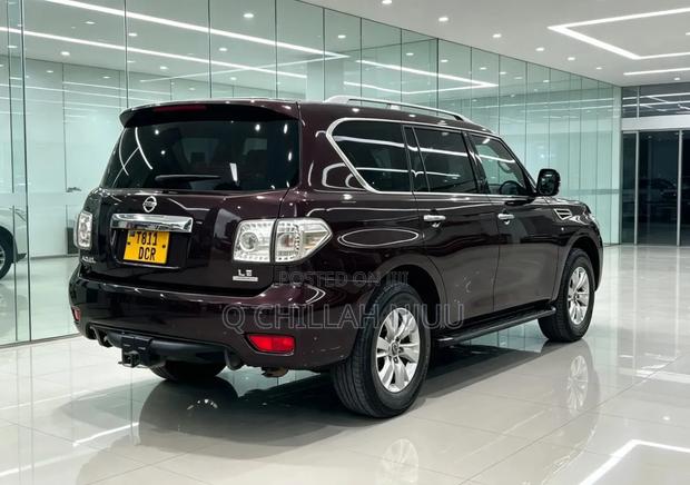 Nissan Patrol 2014 Black