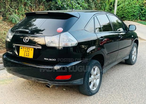 Toyota Harrier 2006 Black