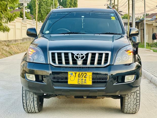 Toyota Land Cruiser Prado 2007 Black