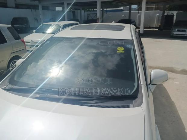 Toyota Wish 2013 White