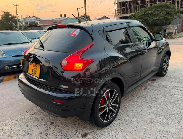 Nissan Juke 2012 Black